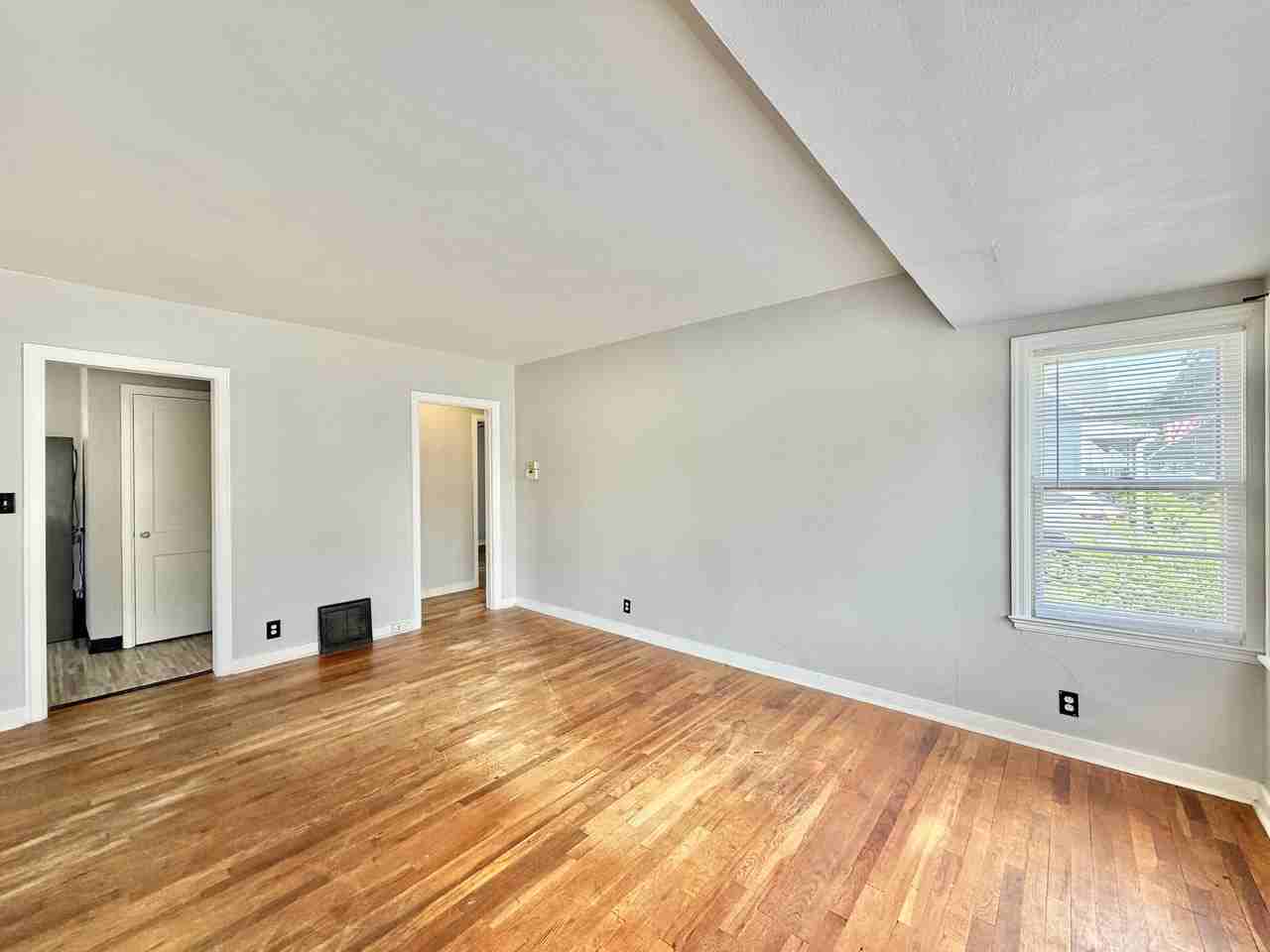 1353 Euclid Ave #1 - Photo 3 of 22