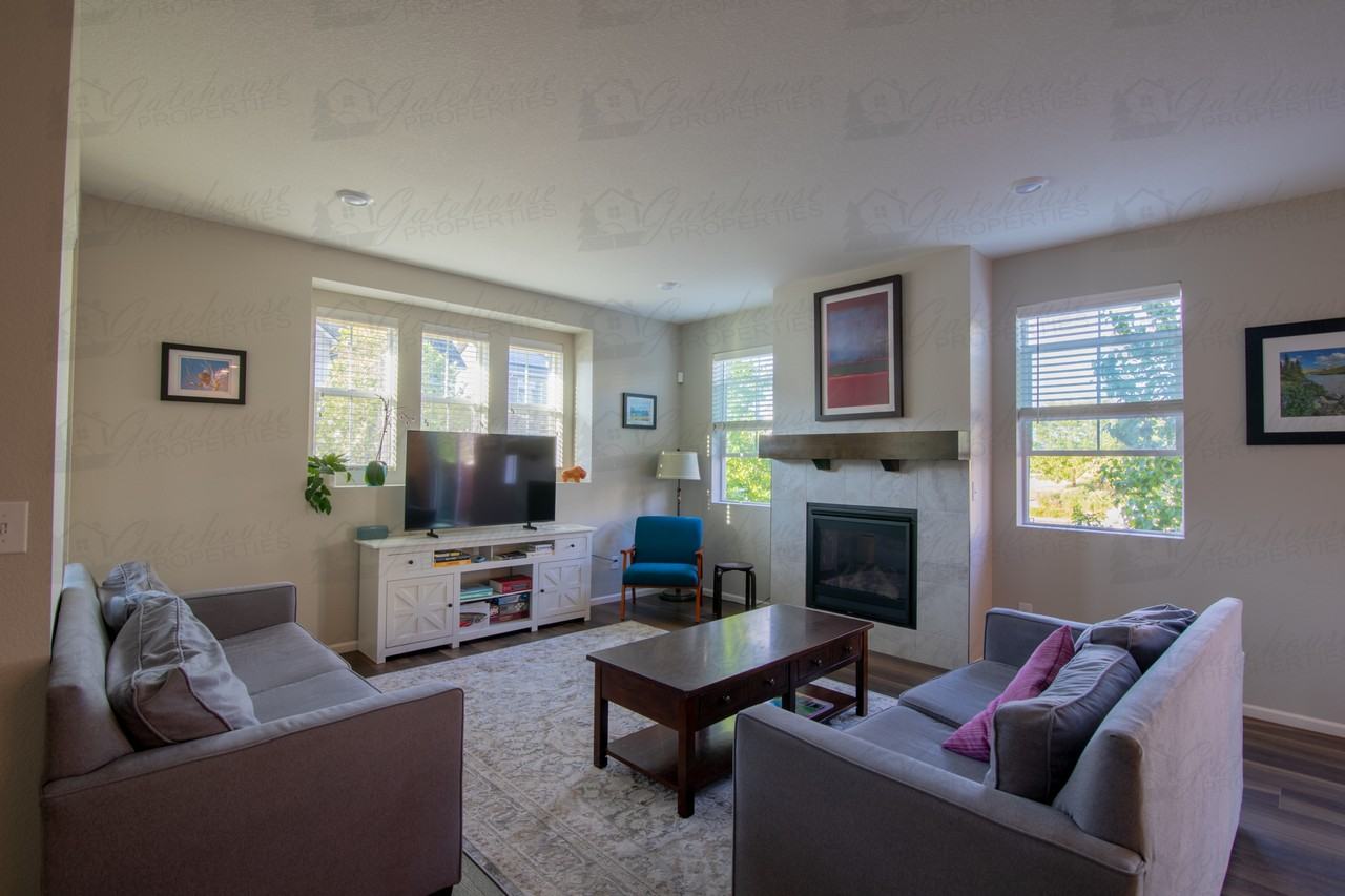10294 E 59th Ave #1 - Photo 3 of 49