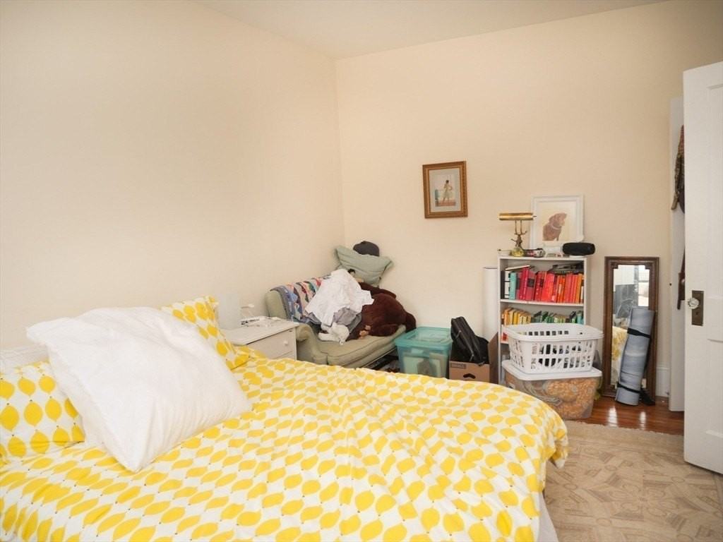 229 Saint Paul St #5 - Photo 7 of 9