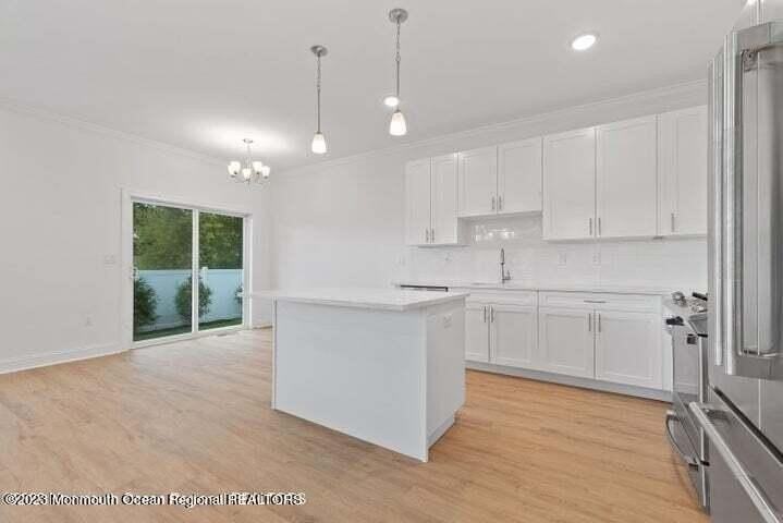 221 Brighton Ave #305 - Photo 5 of 19