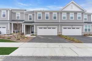 featured image of 122 Woolley Ct