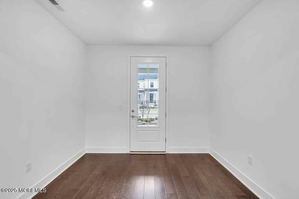 122 Woolley Ct - Photo 3 of 50