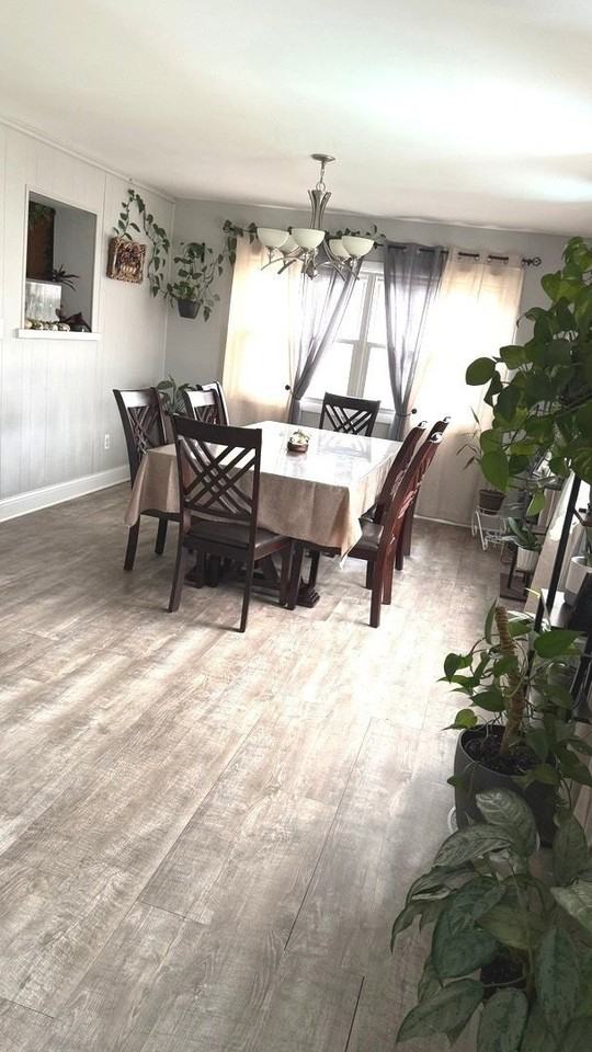 181 Rose St - Photo 2 of 27