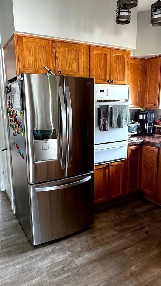 181 Rose St - Photo 5 of 27