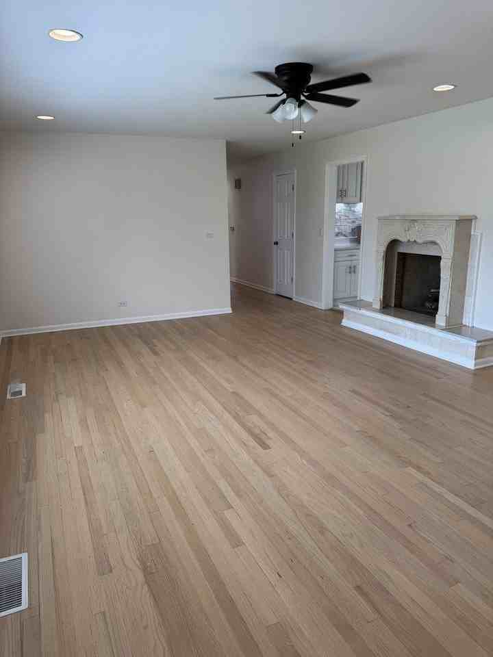 7450 Webster St - Photo 2 of 26