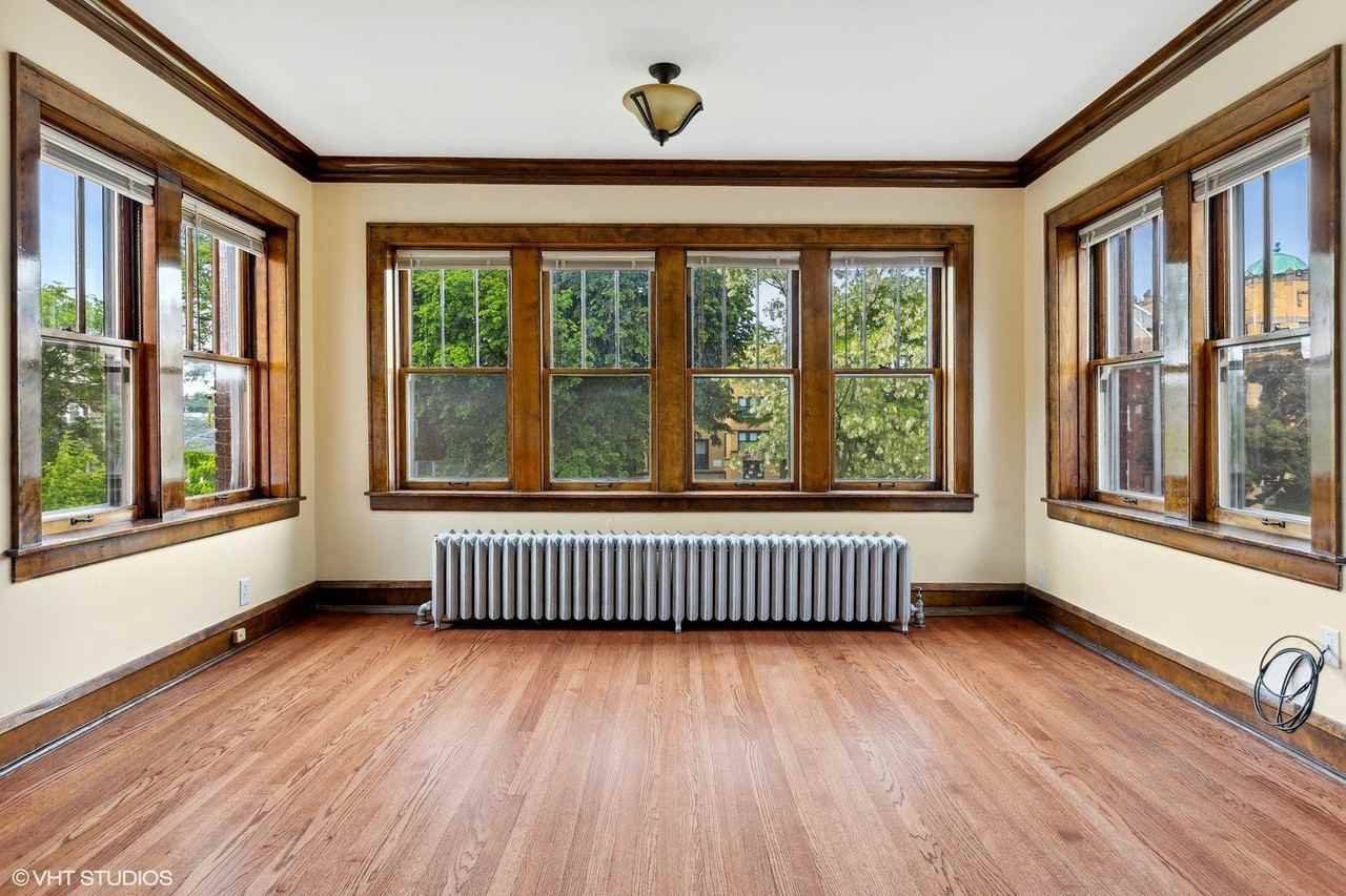 1522 N Austin Blvd #2 - Photo 5 of 17