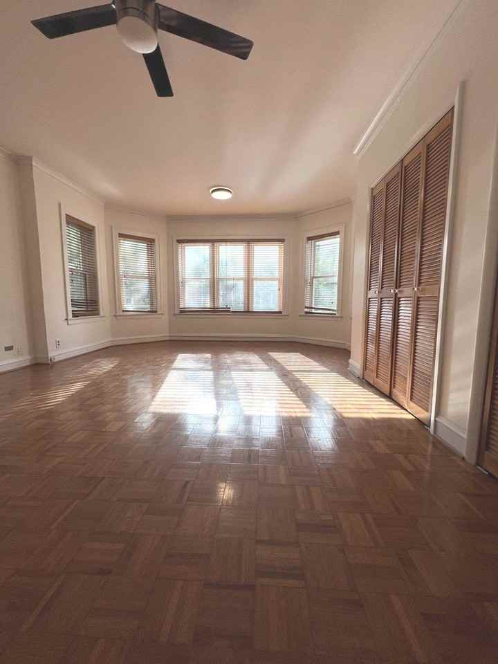 6937 S Merrill Ave #1 - Photo 3 of 18