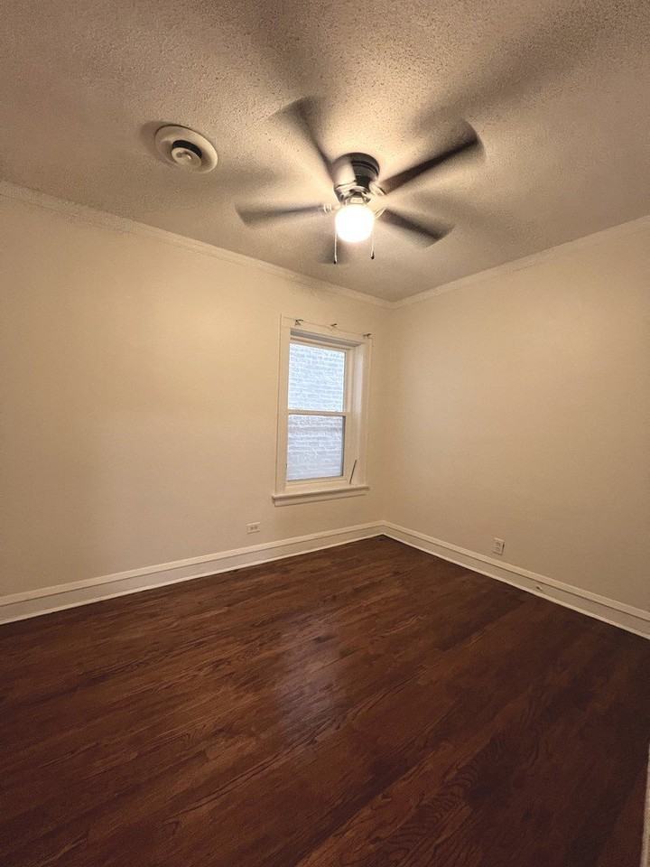 6937 S Merrill Ave #1 - Photo 7 of 18
