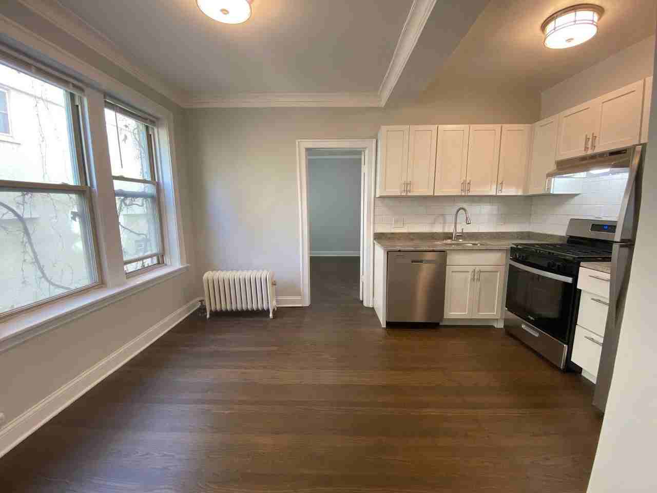 1525 W Estes Ave #A1 - Photo 7 of 14