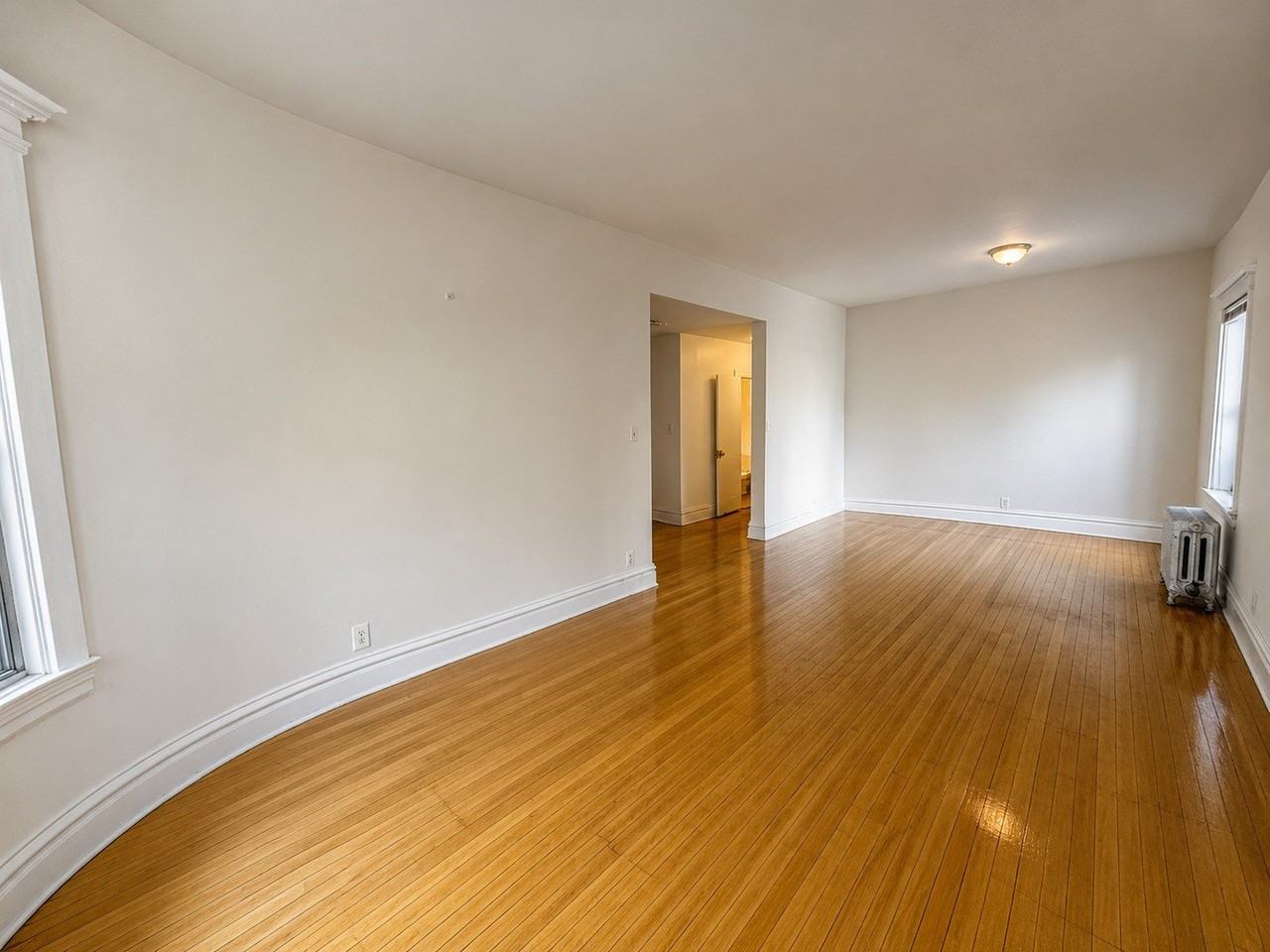 668 W Sheridan Rd #2 - Photo 5 of 17