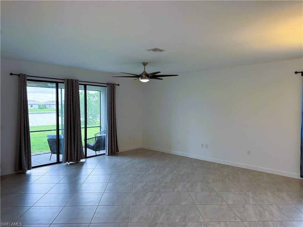 13856 Pine Lodge Ln - Photo 2 of 35