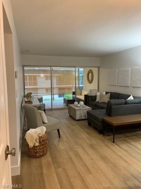 1417 Chesapeake Ave #201 - Photo 5 of 24