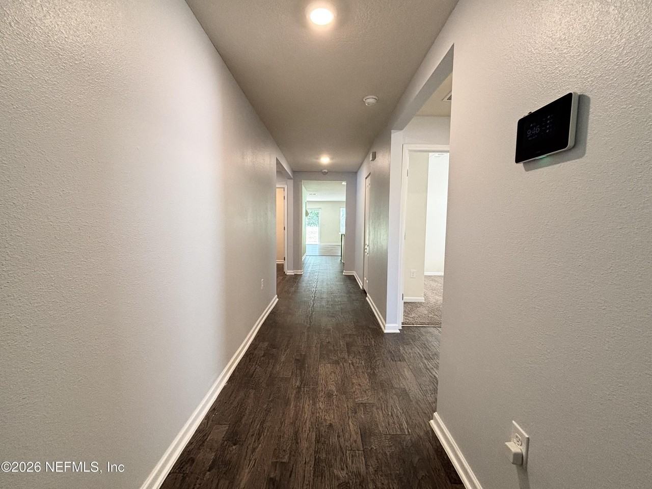 2270 Willow Springs Dr - Photo 3 of 33