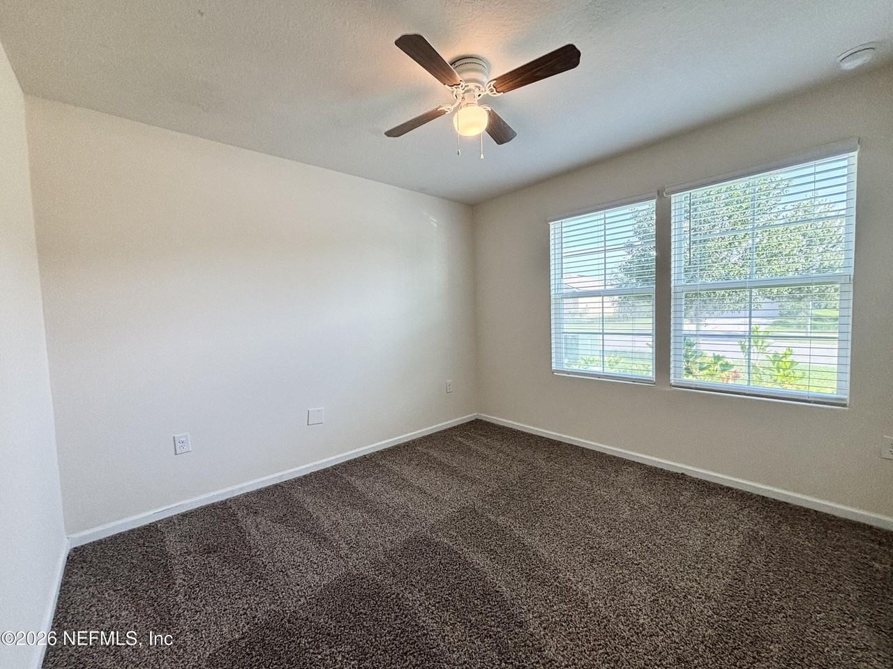 2270 Willow Springs Dr - Photo 6 of 33