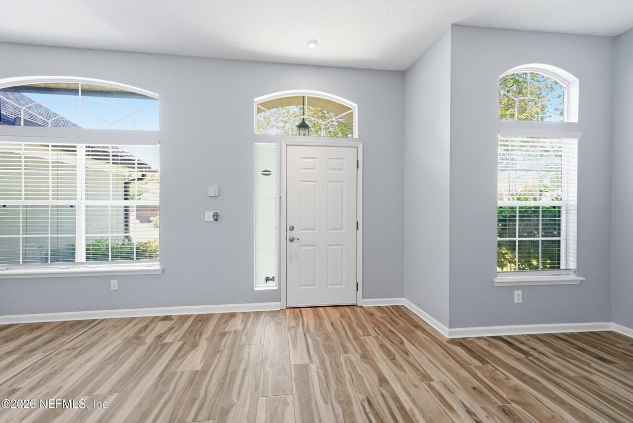13245 Milhouse Way - Photo 3 of 35