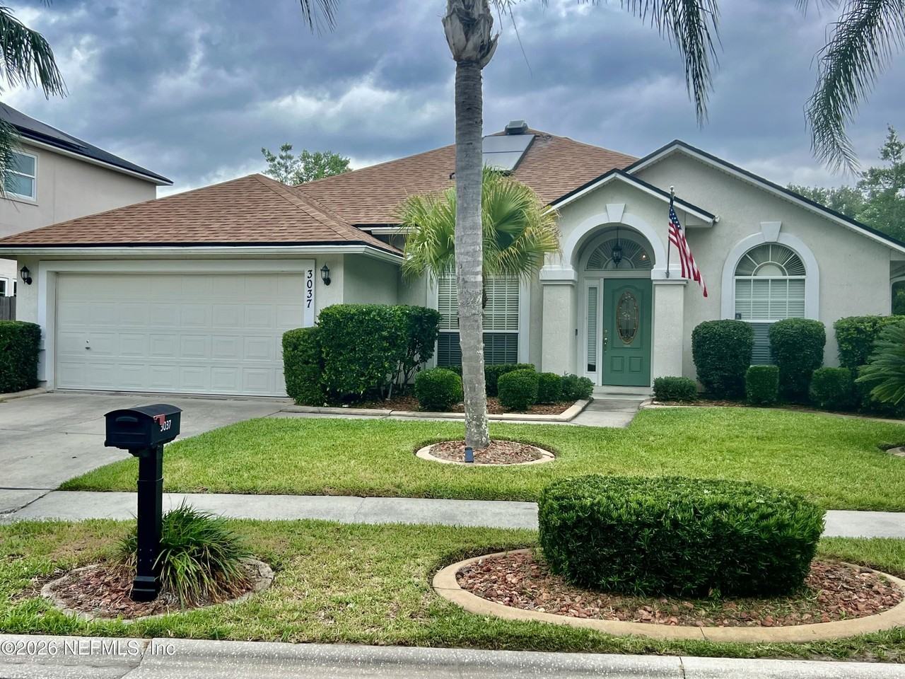 3037 Captiva Bluff Cir - Photo 3 of 37