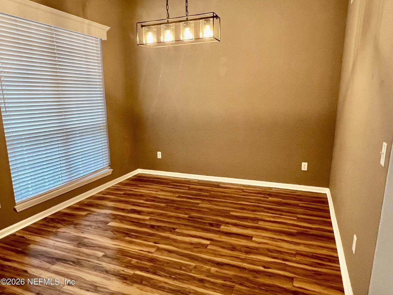 3037 Captiva Bluff Cir - Photo 5 of 37