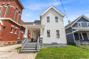 3271 W 43rd St #2UP - Photo 1 of 1