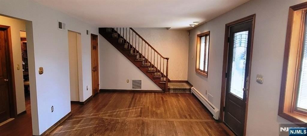 16 Zimmer Ave - Photo 5 of 37