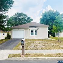 107 Pine Oak Blvd - Photo 1 of 1