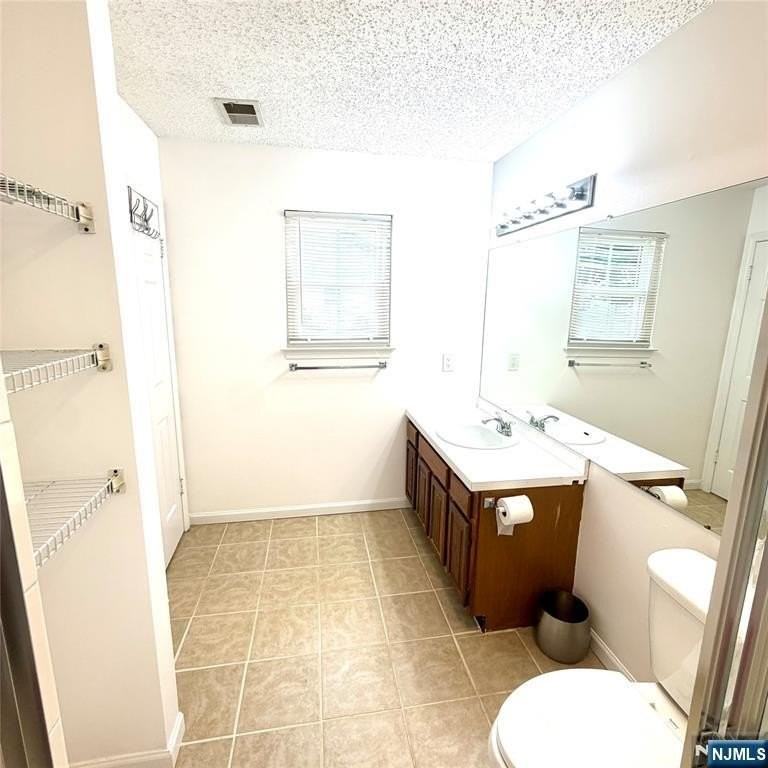 107 Pine Oak Blvd - Photo 6 of 9