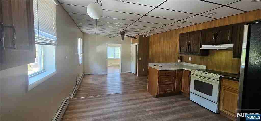 101 Kings Hwy #2ndFL - Photo 5 of 7