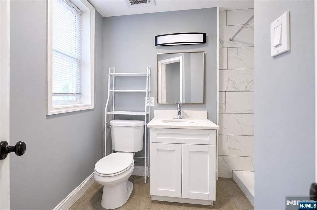 231 Palisade Ave #4 - Photo 6 of 8