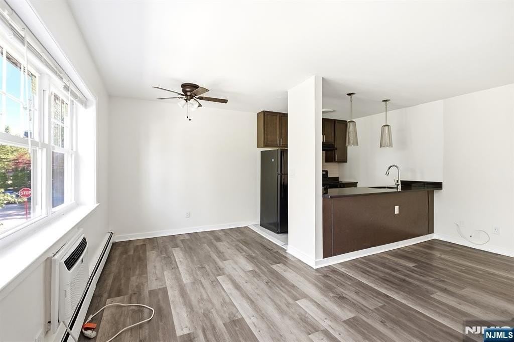 138 Clinton Pl #7E - Photo 6 of 14