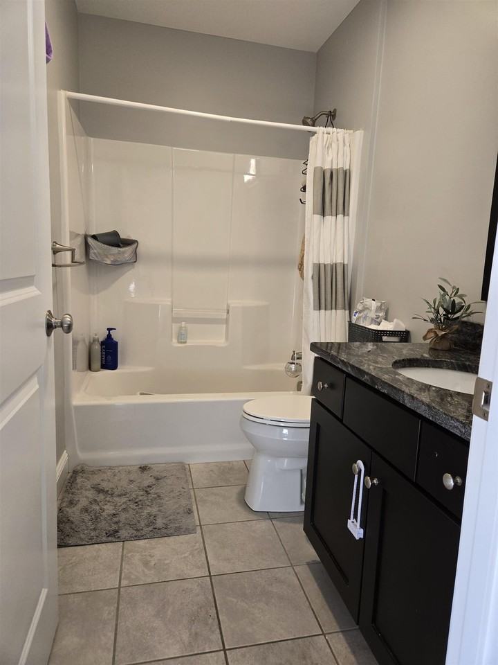 37 Schwinn Dr - Photo 6 of 11