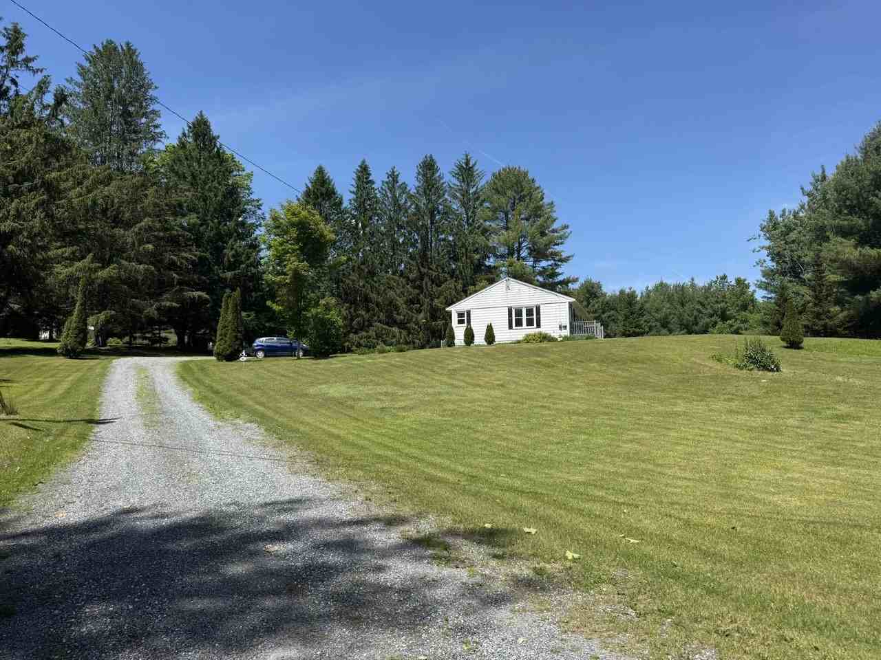 56 Cemetery Rd - Photo 3 of 25