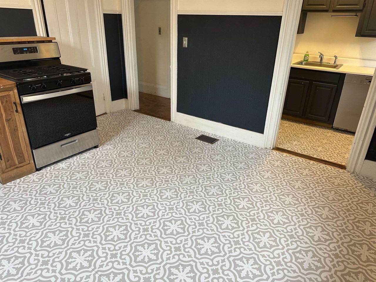 59 Manning St - Photo 2 of 17