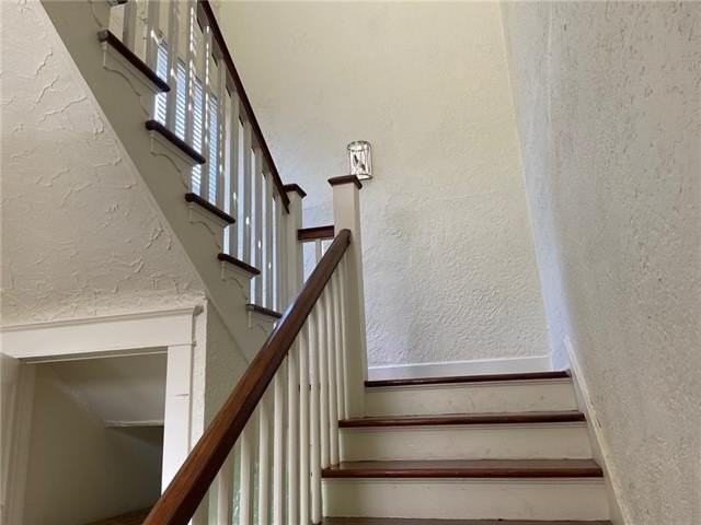 5622 Canal Blvd - Photo 2 of 17