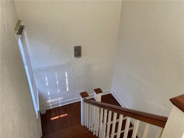 5622 Canal Blvd - Photo 3 of 17