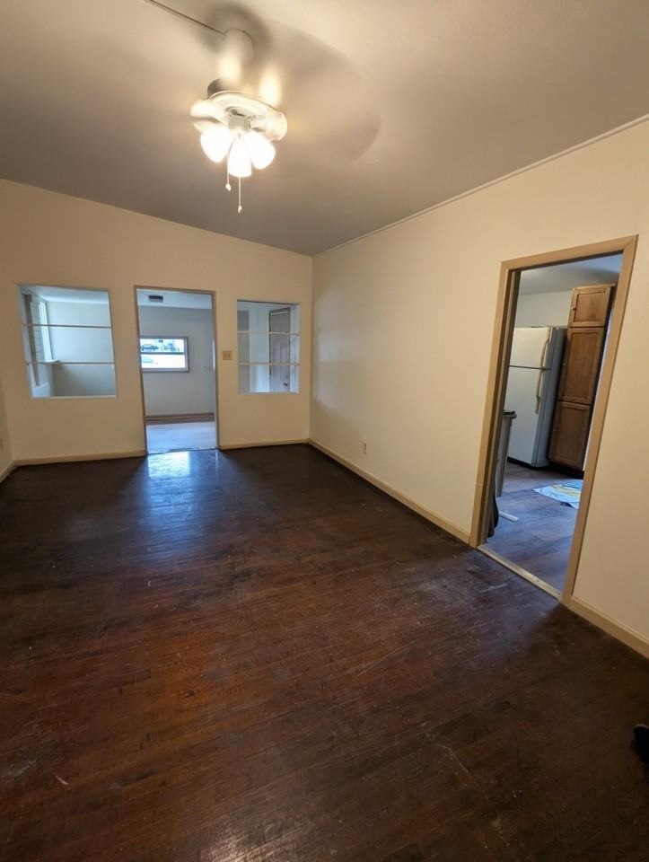 637 N Tampa Ave - Photo 3 of 13