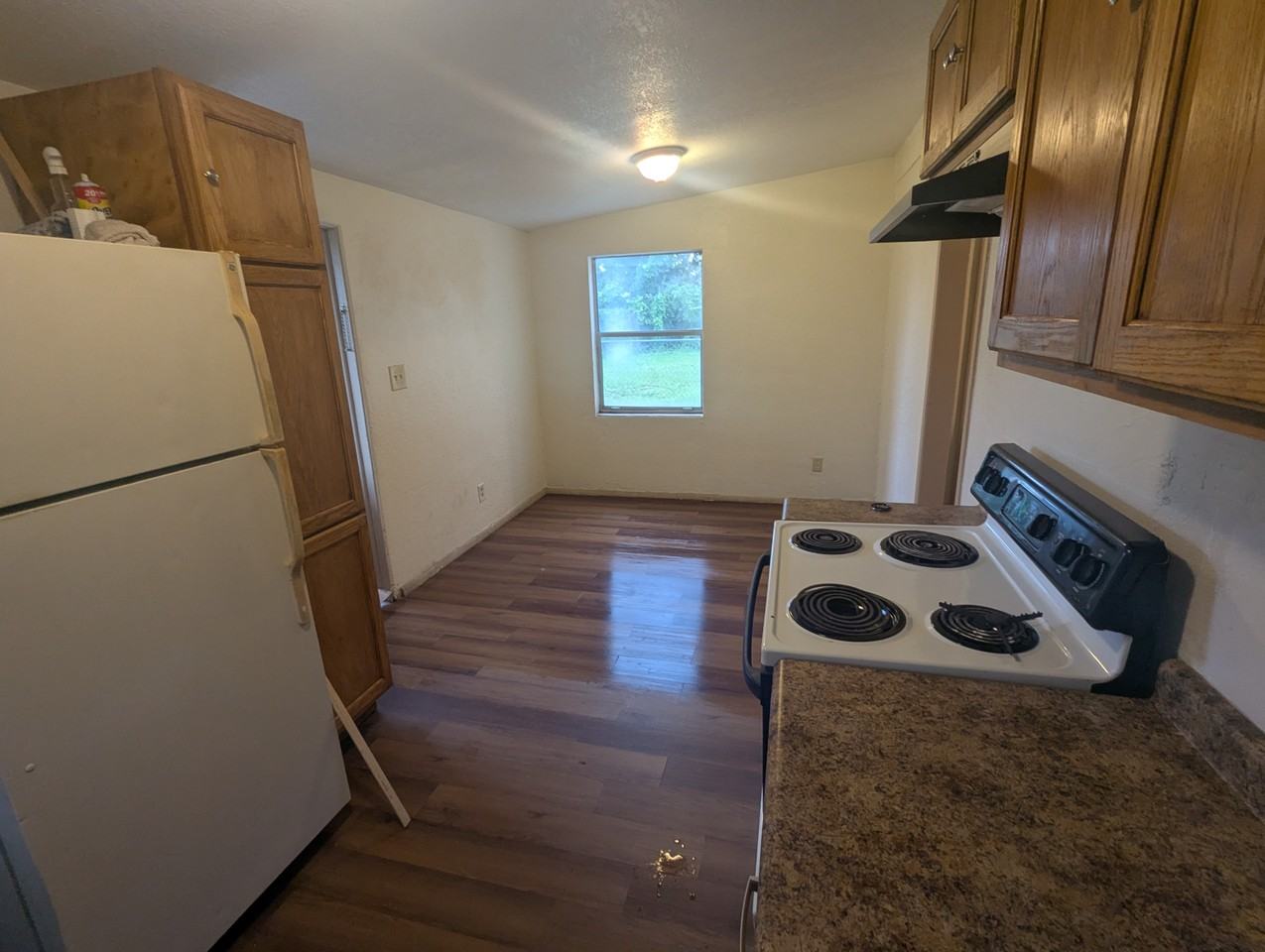 637 N Tampa Ave - Photo 5 of 13