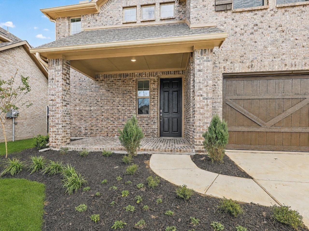 3724 Jan Camille Ct - Photo 2 of 32