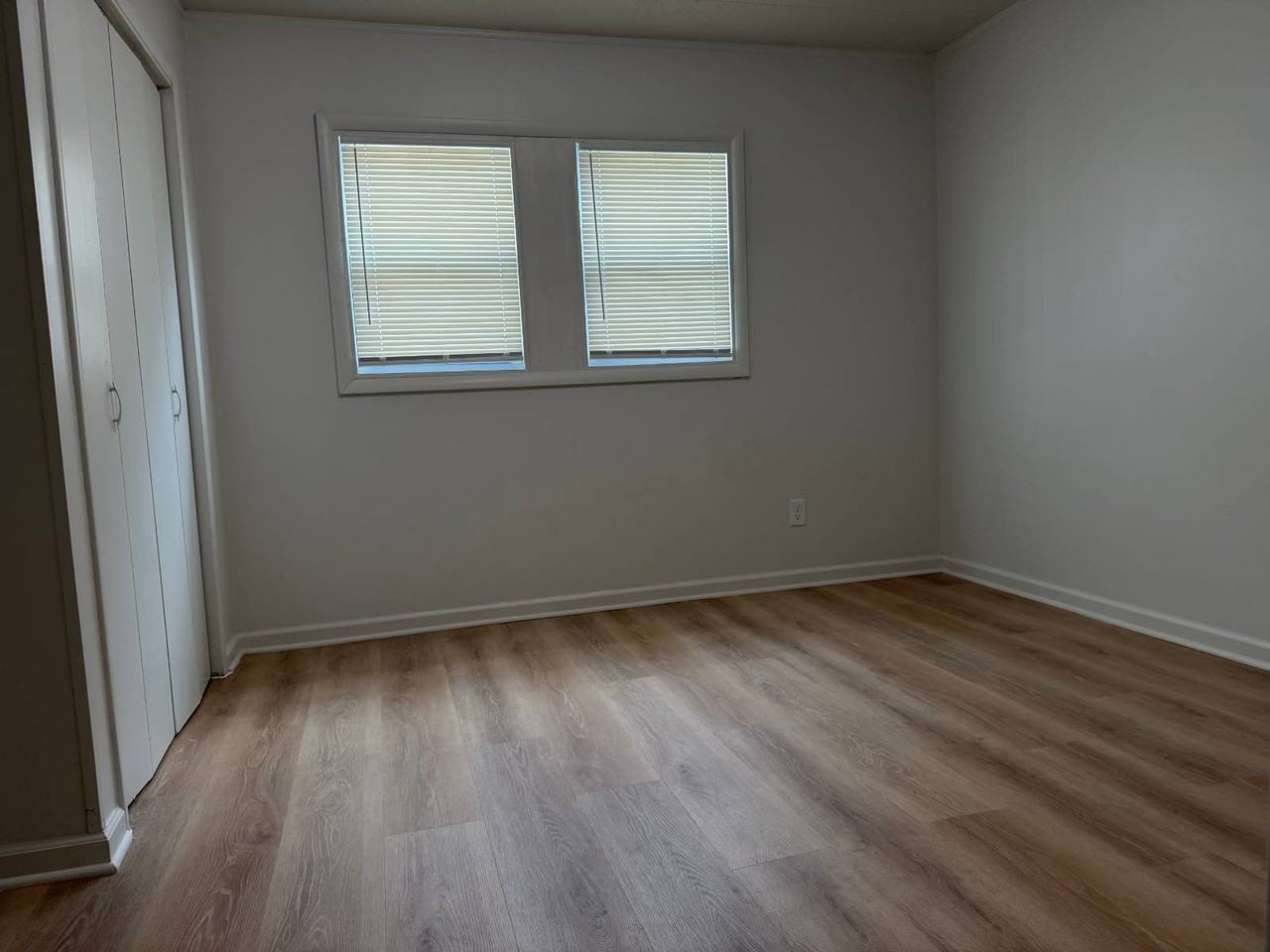 118 E Canal St #3 - Photo 5 of 8
