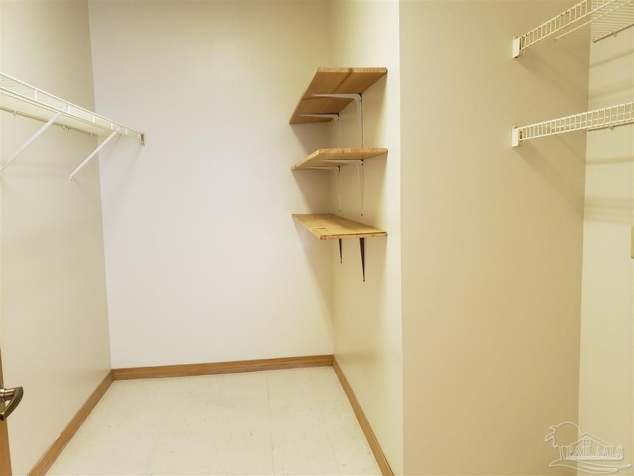5020 Lillian Hwy #B - Photo 6 of 8