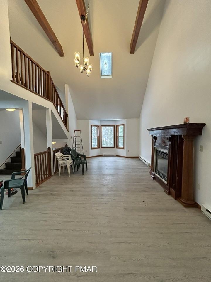 2193 Lake Dr - Photo 6 of 25