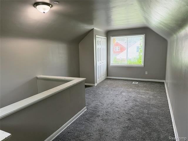 14903 Woodmont Ave - Photo 7 of 9