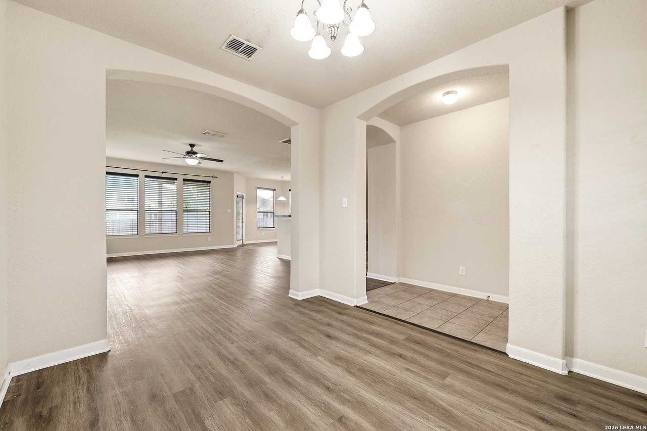8518 Finlandia Gap - Photo 6 of 33