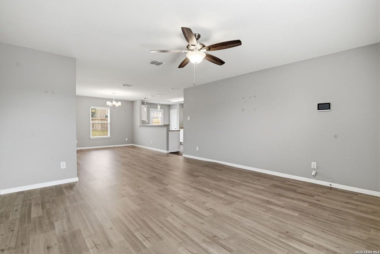 6747 Sabinal - Photo 6 of 23