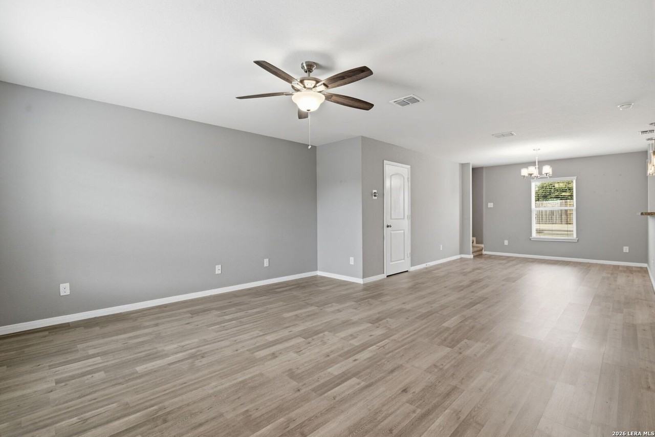 6747 Sabinal - Photo 7 of 23