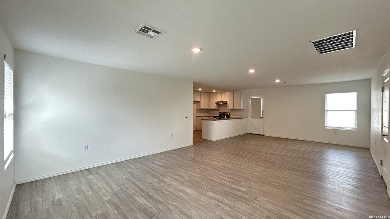 12030 Picard Bnd - Photo 4 of 25