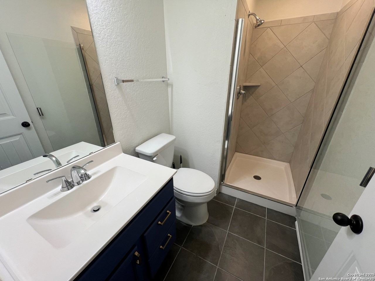 6014 Foster Bnd - Photo 4 of 41