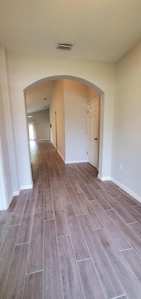 4227 Broomsedge Cir - Photo 6 of 50