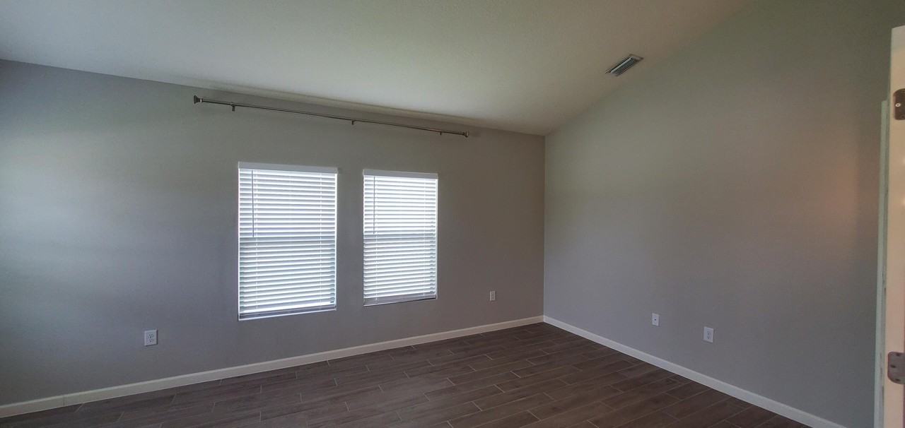 4227 Broomsedge Cir - Photo 7 of 50