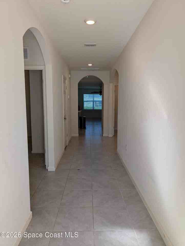 1606 De Groodt Rd Sw - Photo 2 of 18