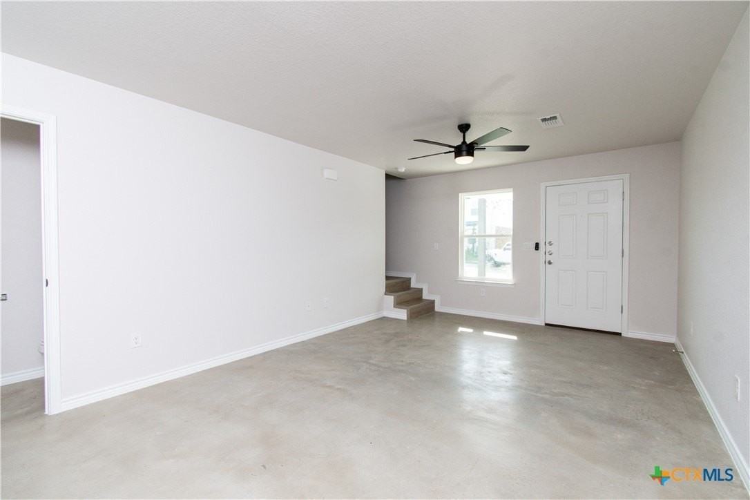802 White Meadow Ln #B - Photo 4 of 18