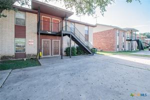 featured image of 1602 Benttree Dr #D